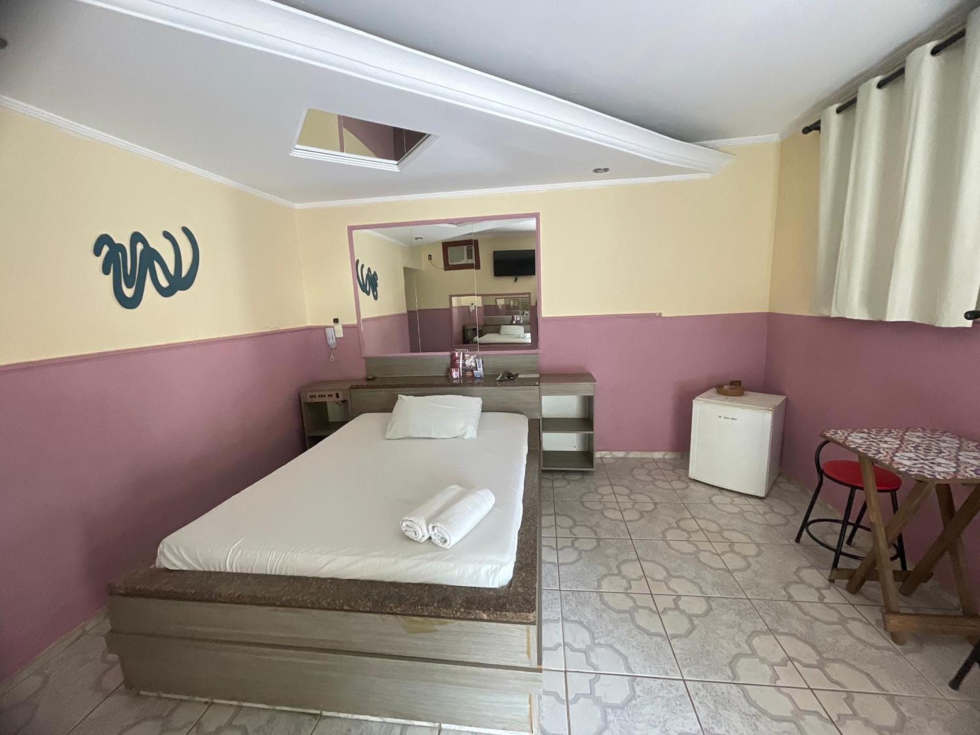 Lux Motel Holambra Exterior photo